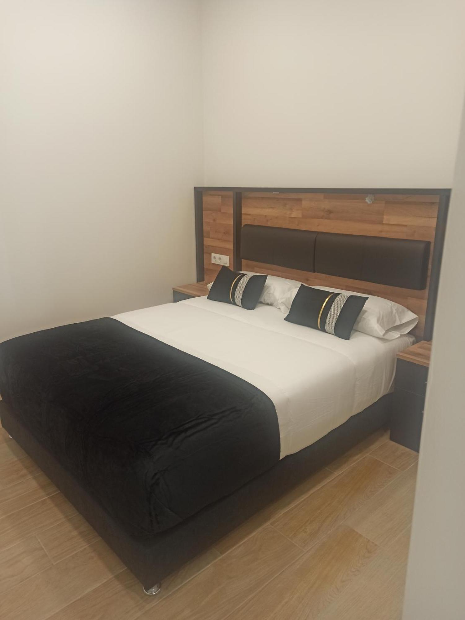Silgar Plaza Appartement *